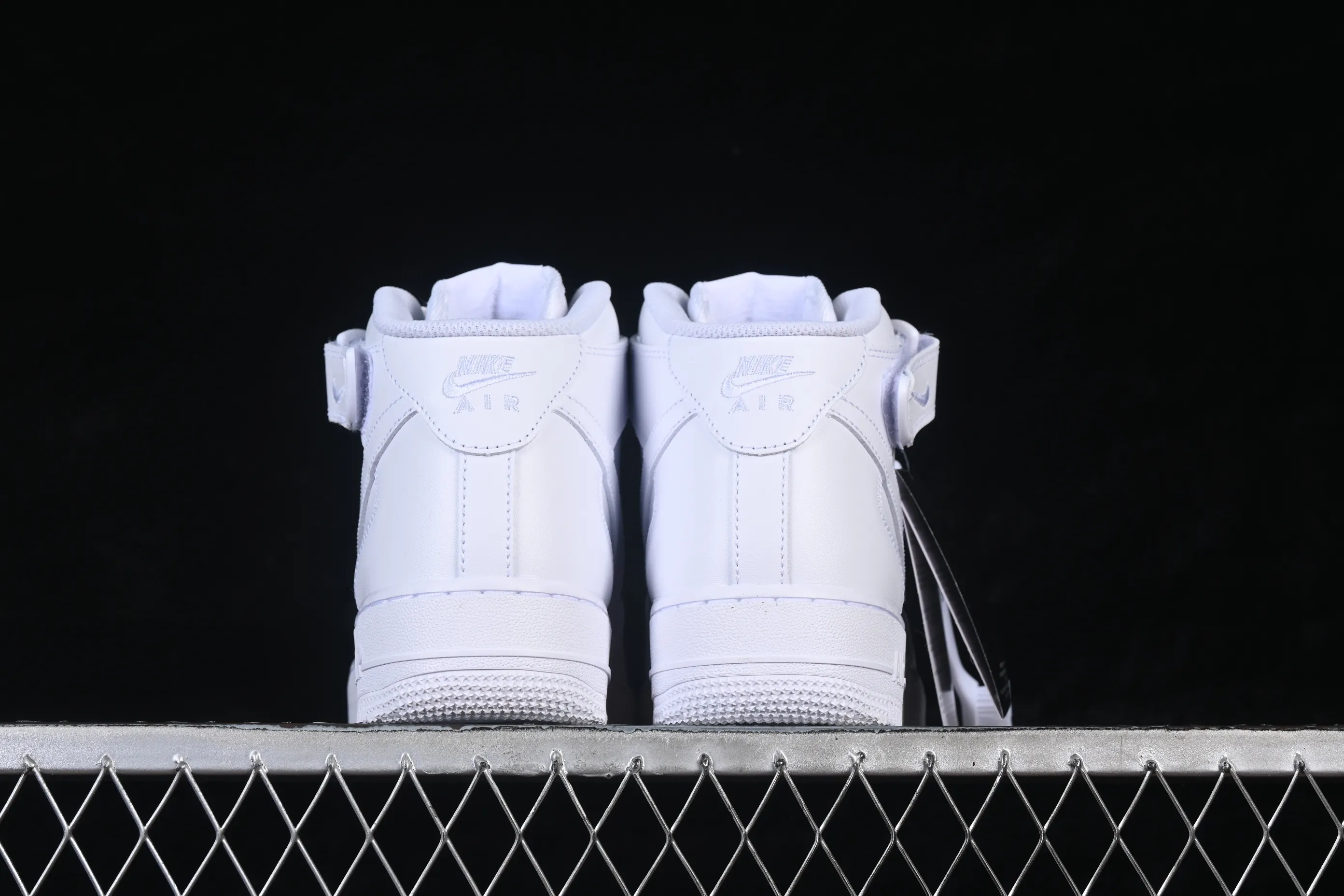 All categories Nk Air Force 1 Air Force series Nk Air Force 1 Mid Air Force mid-top Nike Air Force 1'07 Mid all white Air Force 1 mid-top casual sneakers CW2289-111